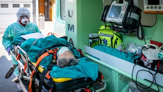 coronavirus,-il-bollettino-del-21-maggio:-meno-di-10mila-ricoverati,-altri-156-morti
